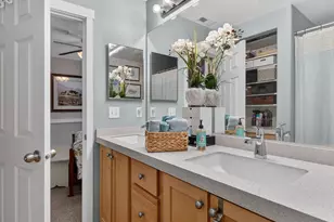 10813 SW Canterbury Ln, Tigard, OR 97224 - Photo 26