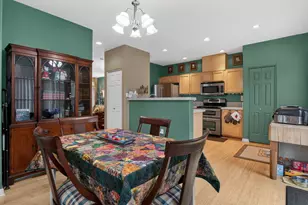 10813 SW Canterbury Ln, Tigard, OR 97224 - Photo 14