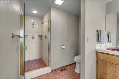 821 Bridge St, Vernonia, OR 97064 - Photo 38