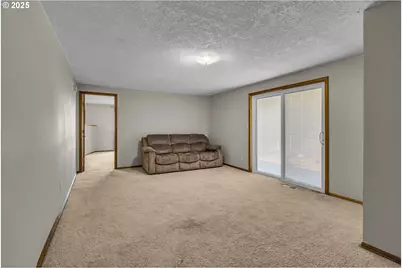 821 Bridge St, Vernonia, OR 97064 - Photo 26