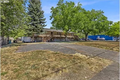 821 Bridge St, Vernonia, OR 97064 - Photo 6