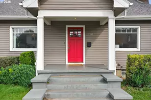 1915 NE Junior St, Portland, OR 97211 - Photo 2