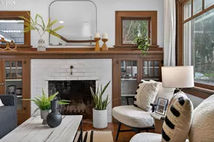 1915 NE Junior St, Portland, OR 97211 - Photo 6