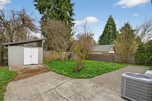 1915 NE Junior St, Portland, OR 97211 - Photo 42