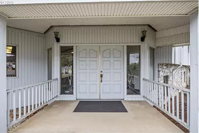 649 Fir St, Drain, OR 97435 - Photo 16