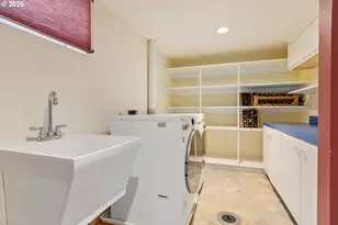 1669 Fairmount Blvd, Eugene, OR 97403 - Photo 36