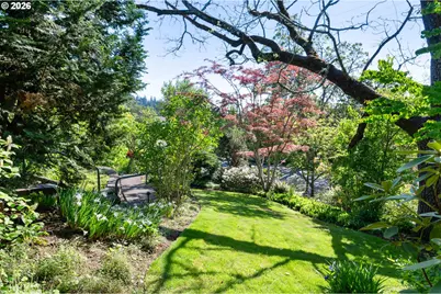 1669 Fairmount Blvd, Eugene, OR 97403 - Photo 40