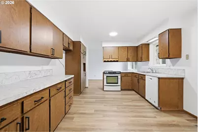 52890 NW 7th St, Scappoose, OR 97056 - Photo 8