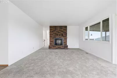 52890 NW 7th St, Scappoose, OR 97056 - Photo 14