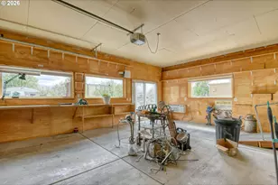 225 Hale St, Adams, OR 97810 - Photo 34