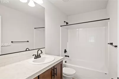 10176 NW 292nd Ave, North Plains, OR 97133 - Photo 14