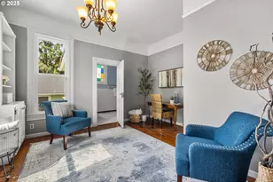 1067 Oak St, Silverton, OR 97381 - Photo 18