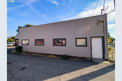 107 Island Ave, La Grande, OR 97850 - Photo 16