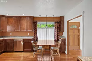 508 S 2nd St, Silverton, OR 97381 - Photo 8