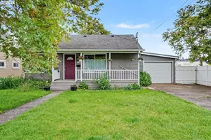 508 S 2nd St, Silverton, OR 97381 - Photo 1