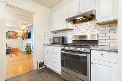 5304 SE Center St, Portland, OR 97206 - Photo 16