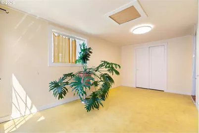5304 SE Center St, Portland, OR 97206 - Photo 28