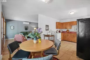 5401 SE 89th Ave, Portland, OR 97266 - Photo 8