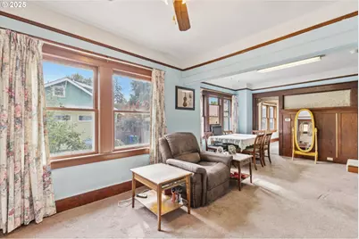 3211 NE 72nd Ave, Portland, OR 97213 - Photo 4