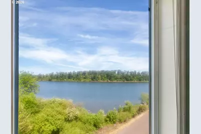 5110 S Landing Dr #303, Portland, OR 97239 - Photo 18