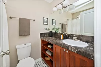 909 SE Marion St #10, Portland, OR 97202 - Photo 24