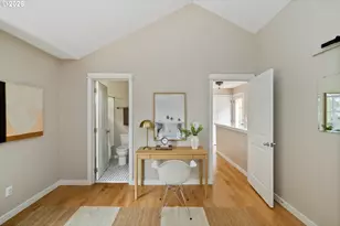 909 SE Marion St, Portland, OR 97202 - Photo 22