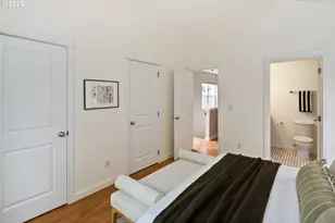 909 SE Marion St, Portland, OR 97202 - Photo 30