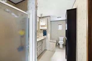13141 SE Powell Blvd, Portland, OR 97236 - Photo 30