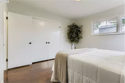 7417 SE Henry Pl, Portland, OR 97206 - Photo 14