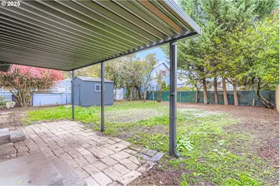 7417 SE Henry Pl, Portland, OR 97206 - Photo 22