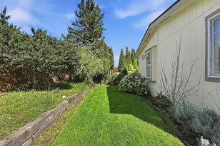 3355 N Delta Hwy, Eugene, OR 97408 - Photo 24