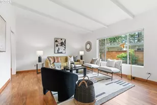 8456 SW Canyon Dr, Portland, OR 97225 - Photo 8