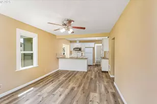 1617 7th Ave, Longview, WA 98632 - Photo 4