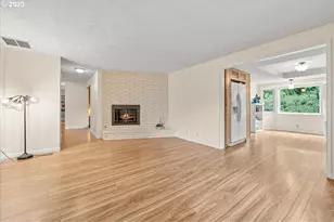 4052 SE 17th St, Gresham, OR 97080 - Photo 14