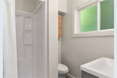 6610 SW Canyon Ln, Portland, OR 97225 - Photo 20