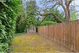 6610 SW Canyon Ln, Portland, OR 97225 - Photo 44