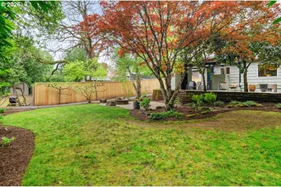 6610 SW Canyon Ln, Portland, OR 97225 - Photo 36
