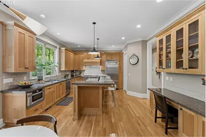 14067 Goodall Rd, Lake Oswego, OR 97034 - Photo 8