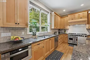14067 Goodall Rd, Lake Oswego, OR 97034 - Photo 10