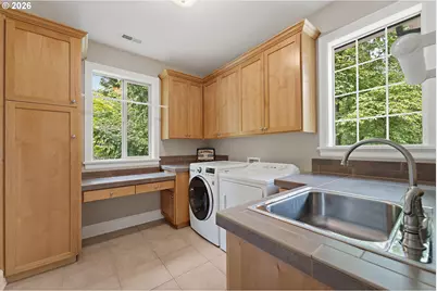 14067 Goodall Rd, Lake Oswego, OR 97034 - Photo 28