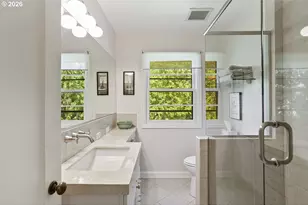 8175 SW Fairway Dr, Portland, OR 97225 - Photo 16