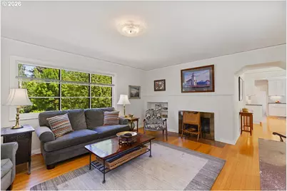 8175 SW Fairway Dr, Portland, OR 97225 - Photo 8