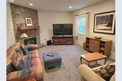 8175 SW Fairway Dr, Portland, OR 97225 - Photo 24