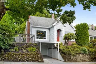 3145 SE Franklin St, Portland, OR 97202 - Photo 2
