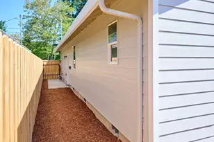 272 SE Ivy St, Mill City, OR 97360 - Photo 36