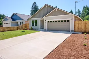 272 SE Ivy St, Mill City, OR 97360 - Photo 30