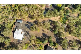 237 Country Ln, Roseburg, OR 97471 - Photo 46