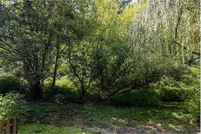 778 E Hist Columbia River Hwy, Troutdale, OR 97060 - Photo 18