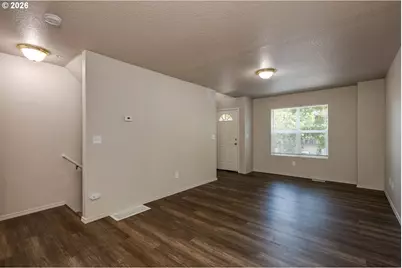 778 E Hist Columbia River Hwy, Troutdale, OR 97060 - Photo 4