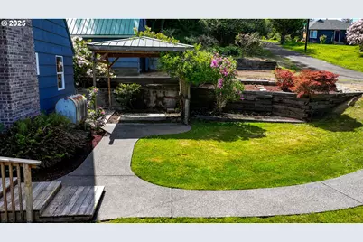 13005 I St, Nehalem, OR 97131 - Photo 34